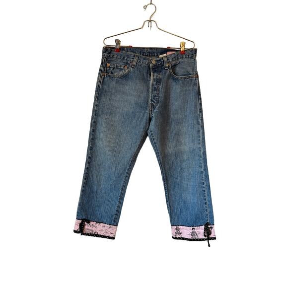 Levi’s Denim - Levi’s 501 3 Palms Printed Cuff Cropped Women’s Jeans - size 32